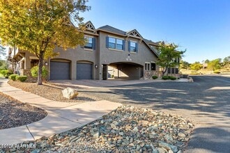 1716 Alpine Meadows Ln in Prescott, AZ - Foto de edificio - Building Photo