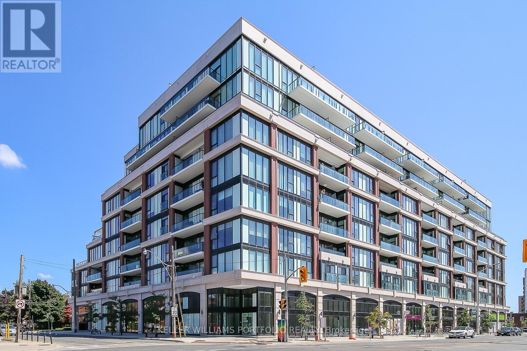 1-201 Belsize Dr in Toronto, ON - Building Photo