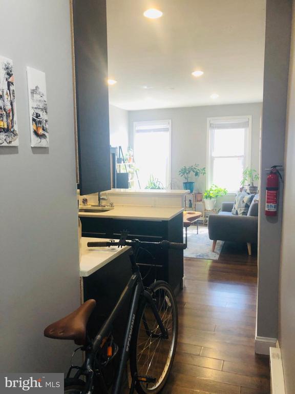 349 Dickinson St in Philadelphia, PA - Building Photo - Building Photo