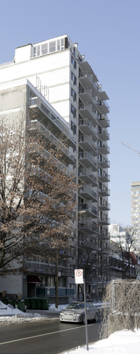 1190 du Fort Rue in Montréal, QC - Building Photo