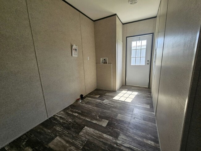 6571 Hidden Oaks Dr in North Fort Myers, FL - Building Photo - Building Photo