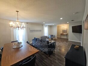 4625 Tree Line Dr in Pensacola, FL - Building Photo - Building Photo