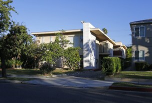 405 W California Ave in Glendale, CA - Building Photo