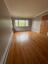 4778 Clevesdale Dr-Unit -2 in Cincinnati, OH - Building Photo - Building Photo