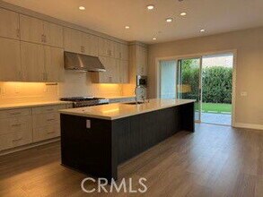 110 Sierra Madre in Lake Forest, CA - Building Photo - Building Photo