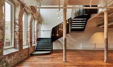 520 State Rd, Unit 202 in North Adams, MA - Building Photo - Building Photo