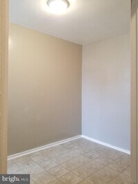 2502 N Bouvier St photo'