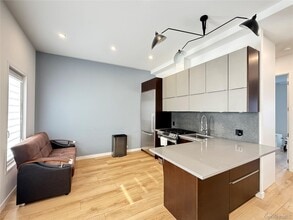 71-57 69th Pl in Queens, NY - Building Photo - Building Photo