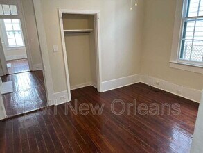 2427 Rousseau St in New Orleans, LA - Building Photo - Building Photo
