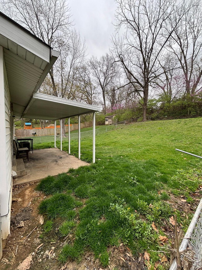 property at 7460 Blanding Dr