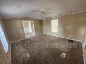 3013 Michelle Cir in Selma, NC - Building Photo - Building Photo