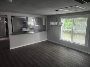 714 E Lamar St in Sherman, TX - Building Photo - Building Photo