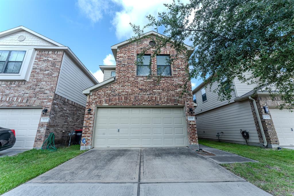 6635 Sharpstone Creek Ln in Houston, TX - Building Photo