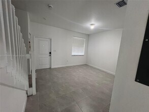 12142 NW 24th Ct in Miami, FL - Building Photo - Building Photo