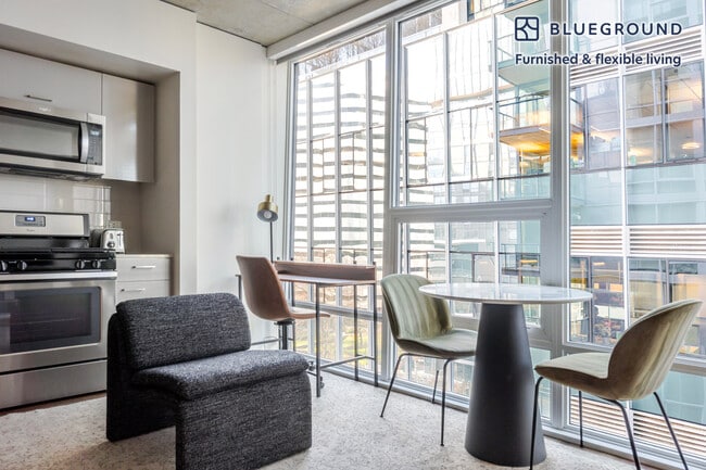 1823 Minor Ave, Unit SI FL10-ID1012 in Seattle, WA - Building Photo - Building Photo