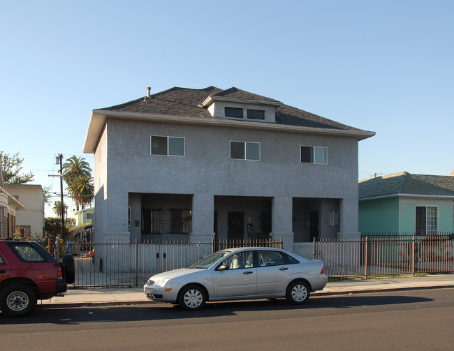 732 E 25th St in Los Angeles, CA - Building Photo - Building Photo