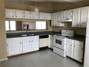 320 Pool St in Cedar Hill, TX - Building Photo - Building Photo