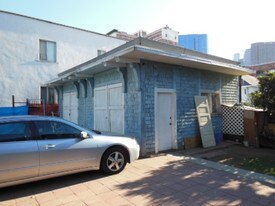 1333 Linwood Ave in Los Angeles, CA - Foto de edificio - Building Photo