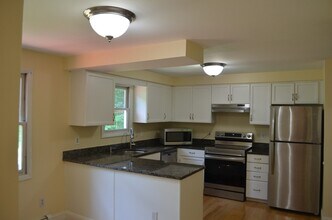 157 Southville Rd in Southborough, MA - Building Photo - Building Photo