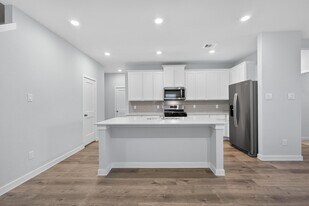 3922 Accolade Xing in Brookshire, TX - Building Photo