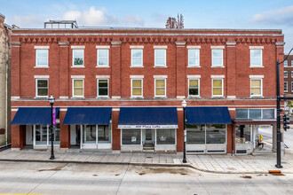 400 Place in Springfield, MO - Foto de edificio - Building Photo