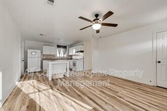 1303 S Medora St in Terrell, TX - Building Photo - Building Photo