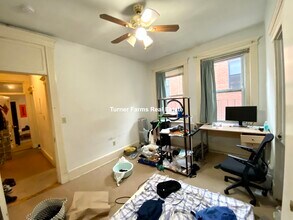 463 Park Dr, Unit 19 in Boston, MA - Building Photo - Building Photo