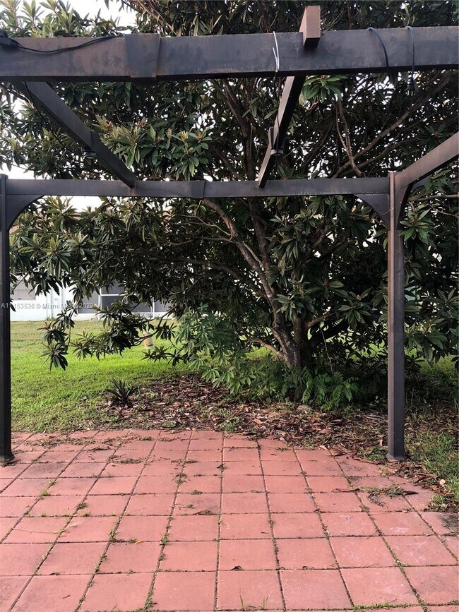 5442 Lakewood Cir S-Unit -D in Margate, FL - Foto de edificio - Building Photo