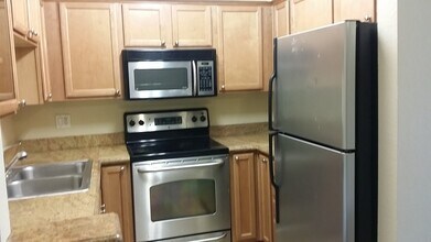 208 Eastridge Dr in San Ramon, CA - Foto de edificio - Building Photo