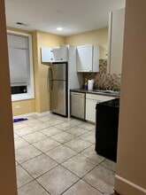 712 N Ada St, Unit #1 in Chicago, IL - Building Photo - Building Photo