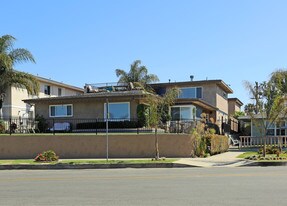 Horne Street Apartments in Oceanside, CA - Building Photo