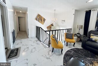 610 Ogden Dr in Mount Holly, NJ - Building Photo - Building Photo