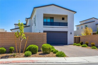 2618 Skylark Trl St in Henderson, NV - Building Photo - Building Photo