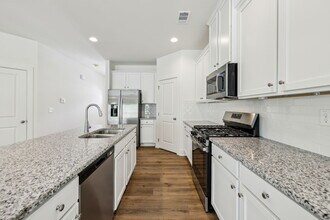 Parkway Pointe in Bethlehem, GA - Foto de edificio - Building Photo