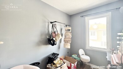 368 Moffatt Pond Crt in Ottawa, ON - Building Photo - Building Photo