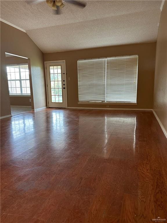 11 Warbler Ave in McAllen, TX - Building Photo - Building Photo