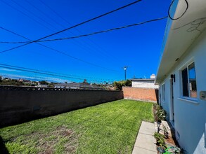 1310 Curtis Ave in Manhattan Beach, CA - Building Photo - Building Photo
