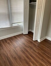 2000 N Market St, Unit 2 in Jacksonville, FL - Building Photo - Building Photo