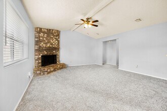 15707 Baytree Dr in Houston, TX - Building Photo - Building Photo