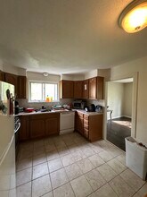 19 Kippy Dr, Unit 2 in Waban, MA - Building Photo - Building Photo