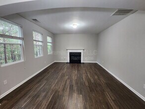 187 Laurelcrest Ln in Dallas, GA - Building Photo - Building Photo