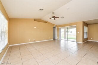 2906 26th St SW in Lehigh Acres, FL - Building Photo - Building Photo