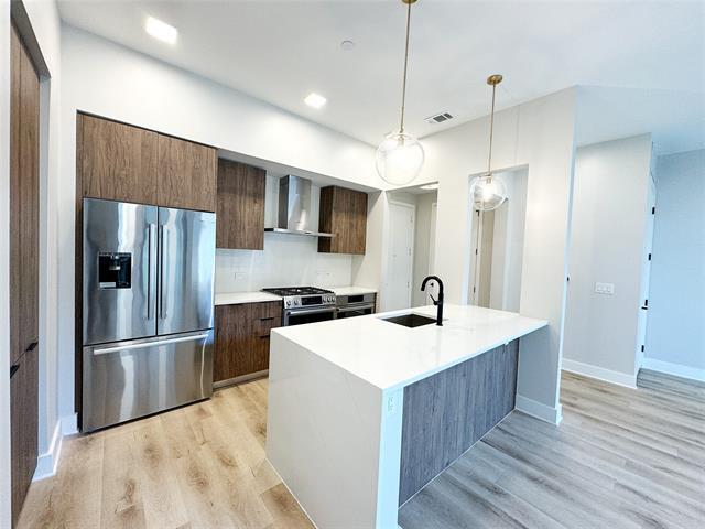 833 Van Cliburn Way in Fort Worth, TX - Building Photo - Building Photo