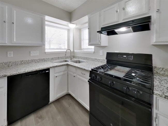 property at 15243 Bedford Glen Dr