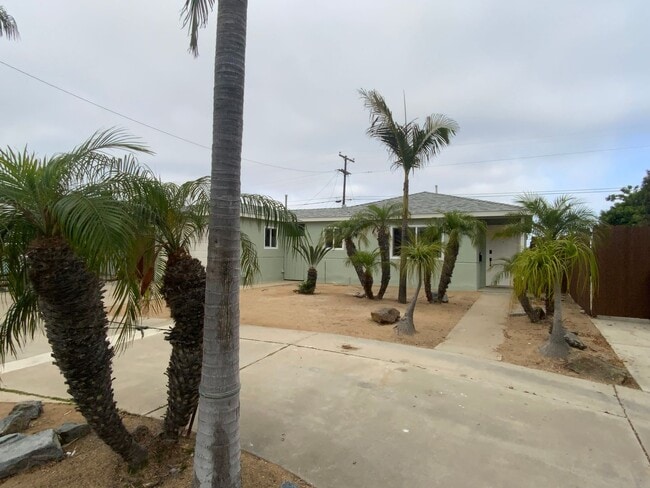 property at 967 4th St