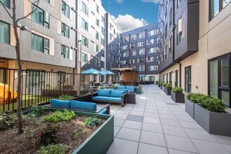 Polaris at SeaTac in Seatac, WA - Foto de edificio - Building Photo