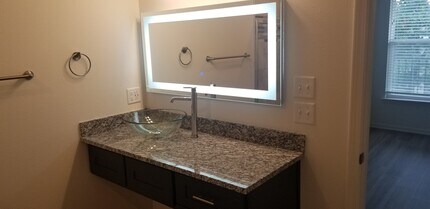 Renaissance Pointe in Little Rock, AR - Building Photo - Building Photo