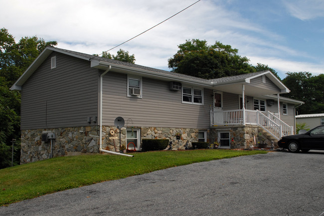 Steckbeck Apartments in Annville, PA - Foto de edificio - Building Photo