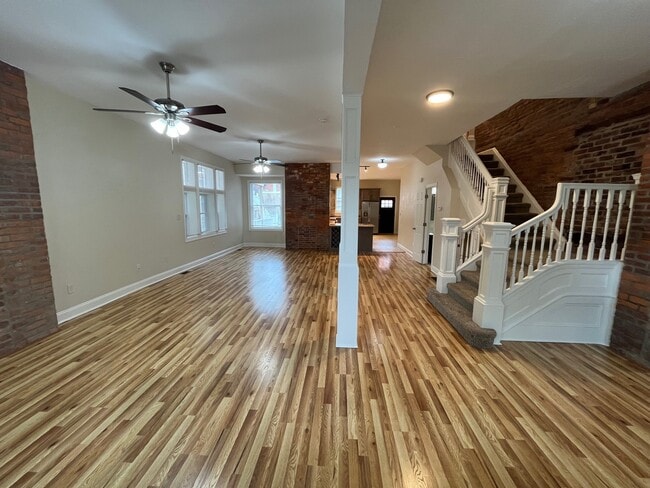 property at 6712 McPherson Blvd