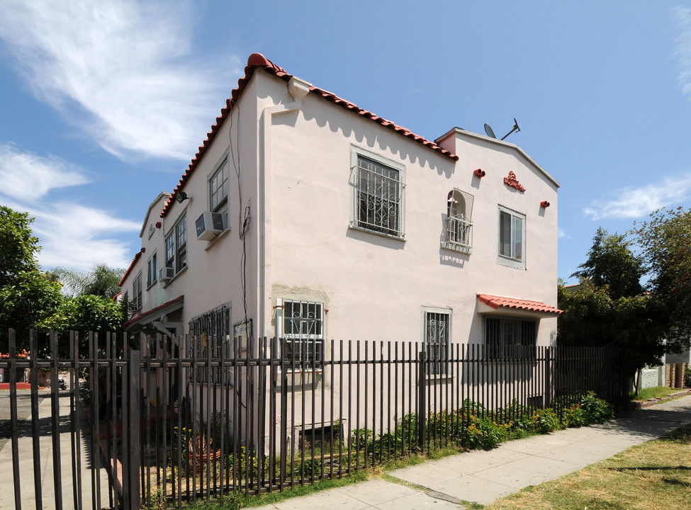 4231 MONROE ST in Los Angeles, CA - Foto de edificio